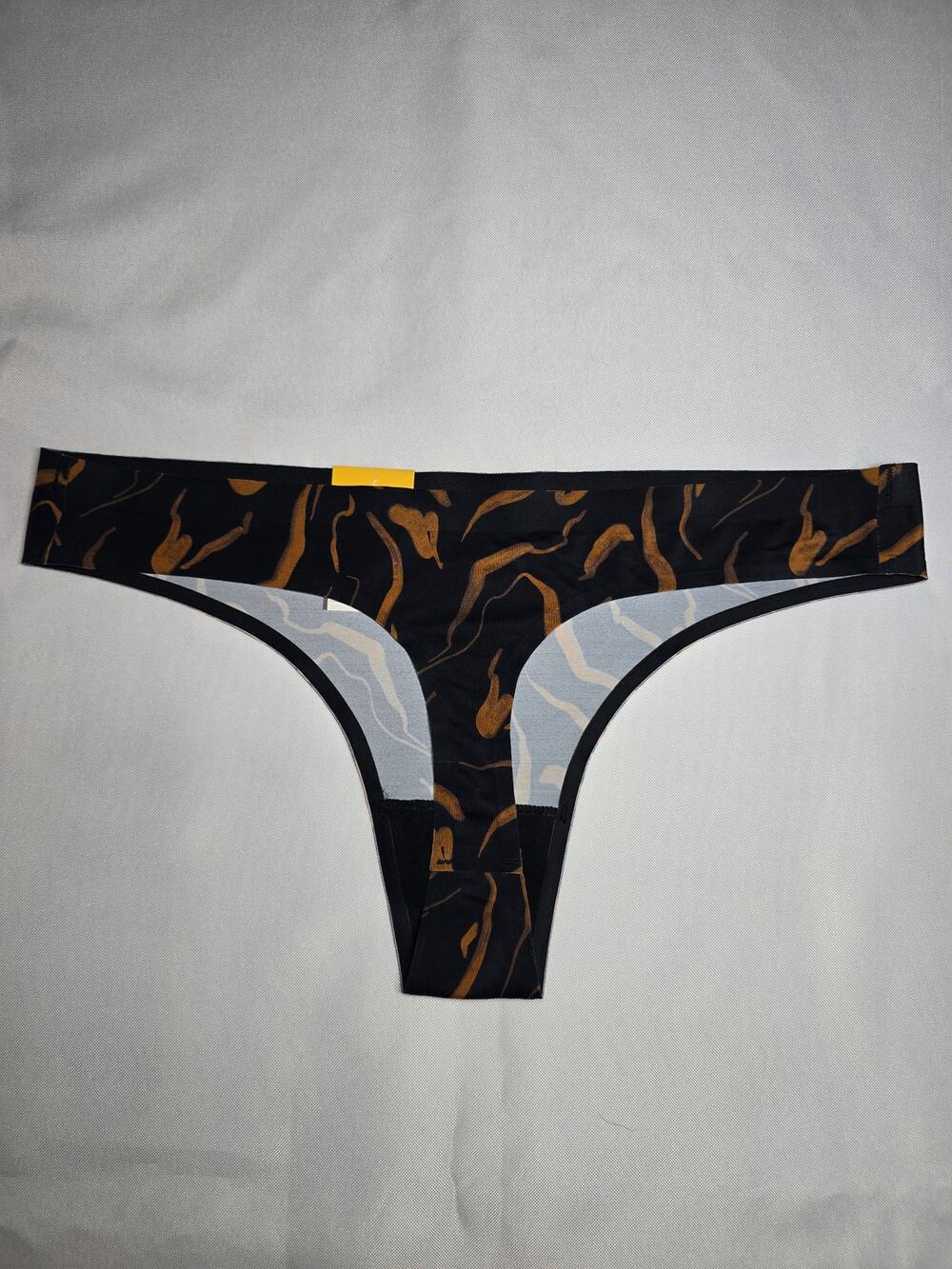Auden Luxury Collection Brushed Micro No-Show Thong Black Wave Print